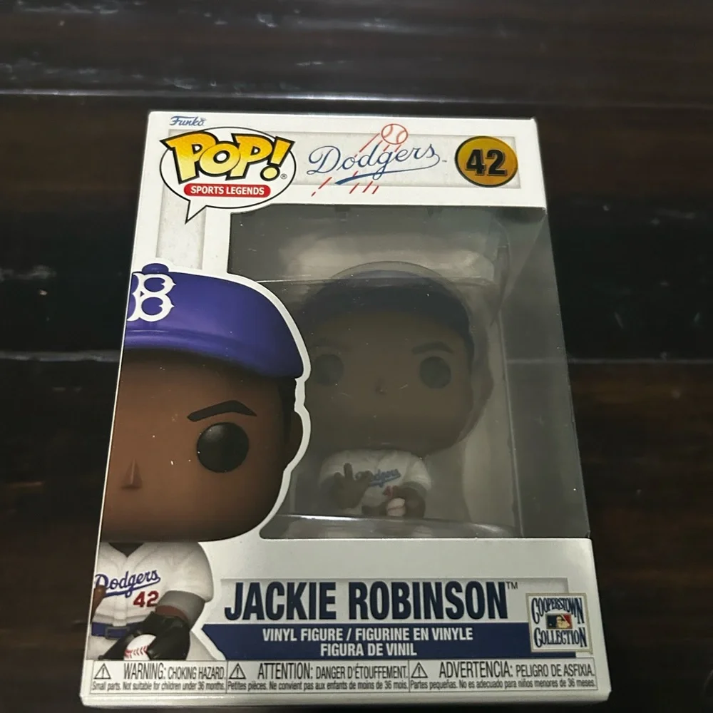 Funko Pop Sports Legends Figure with Blue and White - Picture 1 of 2